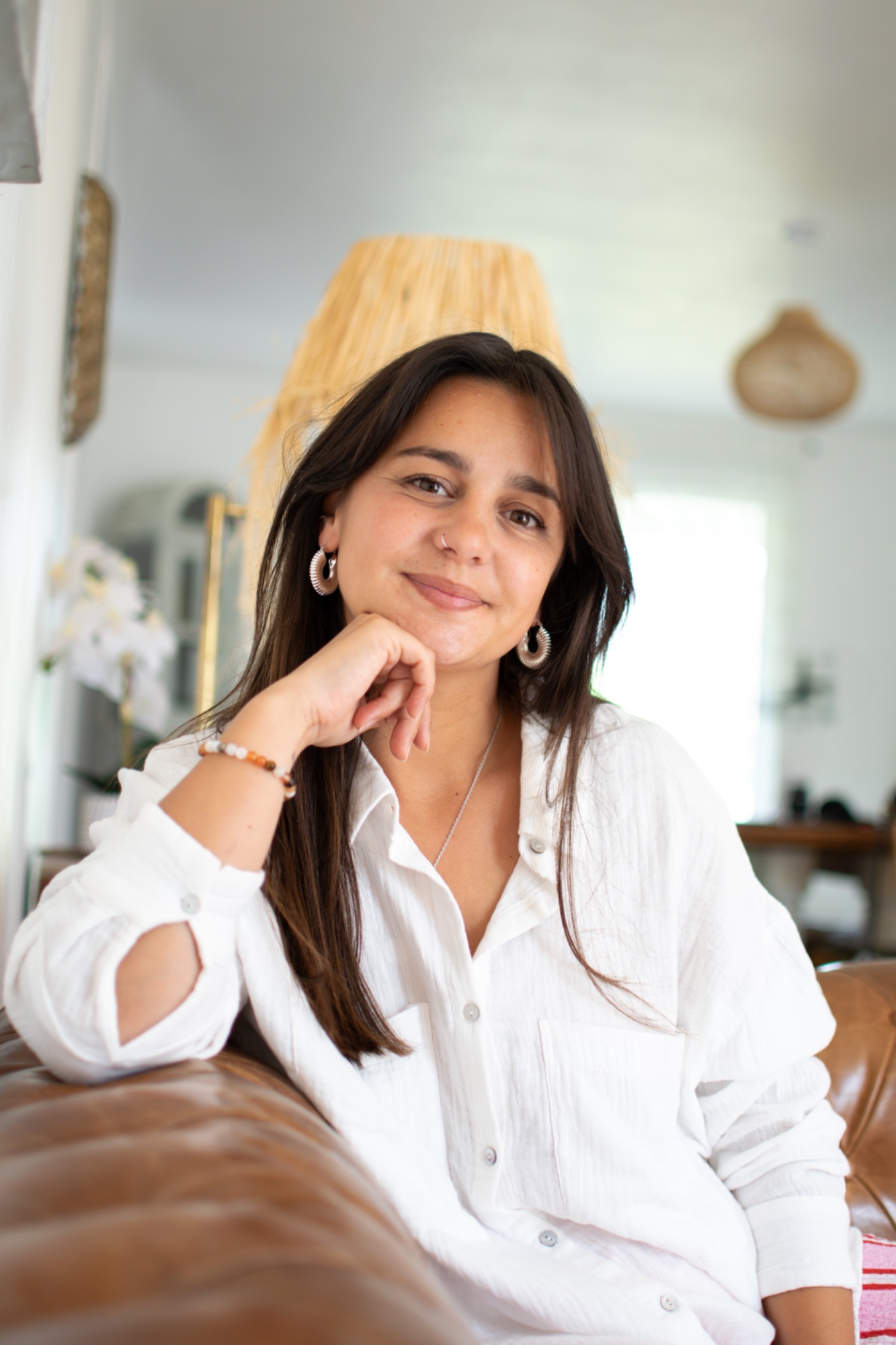 Cylia, brand stratégiste et designer graphique · Studio ERIĀ